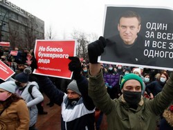 Ribuan Demonstran Ditangkap, Putin Sebut Demo Pro-Navalny Ilegal