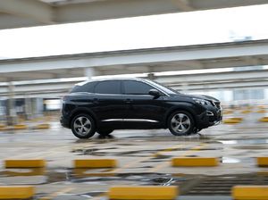 Musim Hujan, Ini Cara Simpel Biar Cat Mobil Tidak Kusam