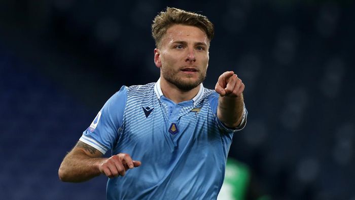 Ciro Immobile Lazio ROME, ITALY - JANUARY 24: Ciro Immobile of SS Lazio celebrates after scoring their sides second goal during the Serie A match between SS Lazio and US Sassuolo at Stadio Olimpico on January 24, 2021 in Rome, Italy. Sporting stadiums around Italy remain under strict restrictions due to the Coronavirus Pandemic as Government social distancing laws prohibit fans inside venues resulting in games being played behind closed doors. (Photo by Paolo Bruno/Getty Images)