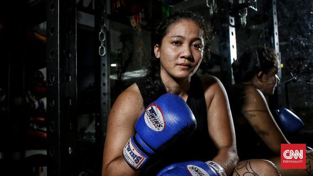 Inandya Citra merupakan atlit MMA profesional sejak 2016. Rekor di MMA profesional 4 kali menang - 1 kali kalah. CNN Indonesia/Andry Novelino