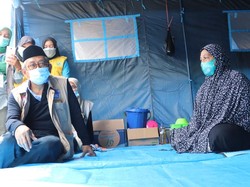 Kunjungi Korban Gempa di Polman, Gubernur Sulbar Minta Warga Bersabar