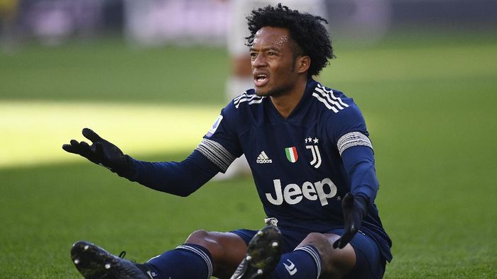 Juan Cuadrado Juventus Juan Cuadrado reacts during the Serie A soccer match between Juventus and Bologna, at the Allianz Stadium in Turin, Italy, Sunday, Jan. 24, 2021. (Fabio Ferrari/LaPresse via AP)