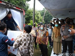 3.120 Vaksin COVID-19 Khusus Nakes Tiba di Mojokerto