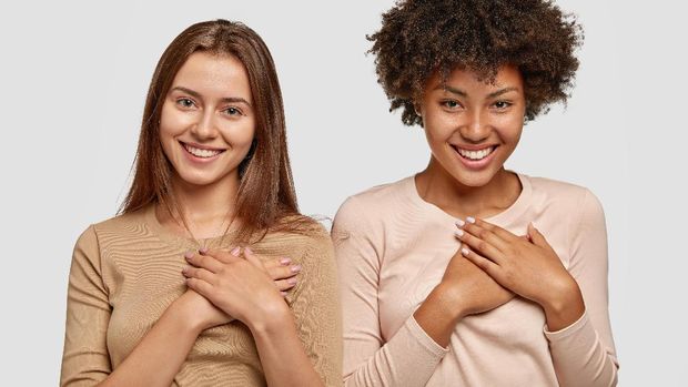 berbuat baik itu menyenangkan, namun coba dilihat latar belakangnya terlebih dahulu.