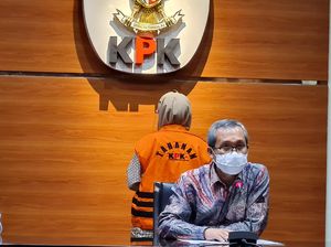 Komut PT AIP Jadi Tersangka Baru Kasus Pengadaan Citra Satelit Komut PT AIP Jadi Tersangka Baru Kasus Pengadaan Citra Satelit