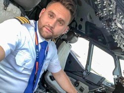 Kisah Pilot yang Jadi Kuli Bangunan dan Pengantar Barang karena Corona