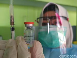 Penyintas COVID-19, Wabup dan Kapolres Blora Gagal Disuntik Vaksin Penyintas COVID-19, Wabup dan Kapolres Blora Gagal Disuntik Vaksin