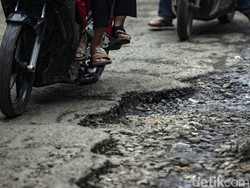 Pemerintah Tak Segera Perbaiki Jalan Rusak Bisa Kena Sanksi Lho
