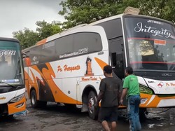Alasan Mas Wahid Permak Bus Bekas untuk Jadi Bus Pariwisata