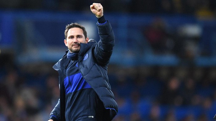 LONDON, ENGLAND - MARCH 03: Frank Lampard, Manager of Chelsea celebrates victory during the FA Cup Fifth Round match between Chelsea FC and Liverpool FC at Stamford Bridge on March 03, 2020 in London, England. (Photo by Shaun Botterill/Getty Images)