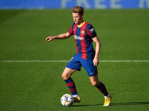 Frankie de Jong Tambah Masa Bakti di Barcelona, Tapi Gaji Turun Frankie de Jong Tambah Masa Bakti di Barcelona, Tapi Gaji Turun