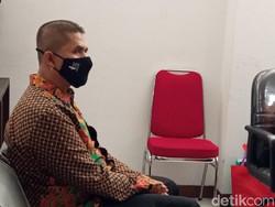 Sosok Deden, Penggugat Ayah Kandung di Bandung Rp 3 Miliar