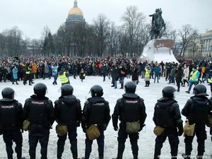 Polisi Rusia Minta Maaf Atas Kebrutalan Aparat Selama Demo Pro-Navalny