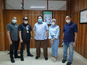 3 Tersangka Suap Pengadaan Alat COVID Dinkes Sultra Ditahan di Tempat Berbeda 3 Tersangka Suap Pengadaan Alat COVID Dinkes Sultra Ditahan di Tempat Berbeda