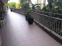 3 Fakta Perempuan Tewas Loncat di Apartemen Timpa 1 Korban