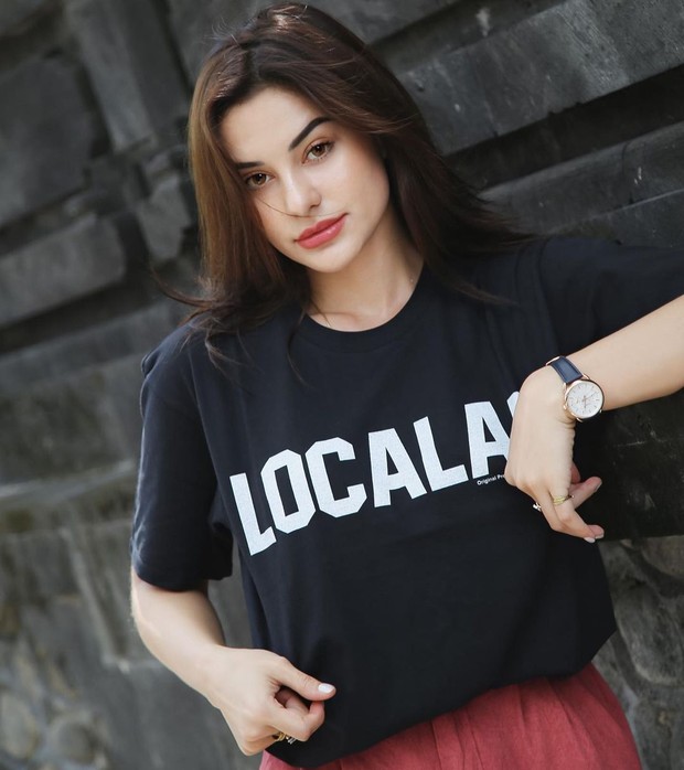 Nora Alexandra/instagram.com/ncdpapl Nora Alexandra tampil dengan wajah flawless/instagram.com/ncdpapl