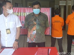 Dibongkar! Praktik Penjualan Pupuk Subsidi Ilegal di Karanganyar