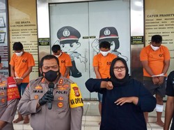 Menarik! Ada Penerjemah Bahasa Isyarat di Konferensi Pers Polres Tangsel