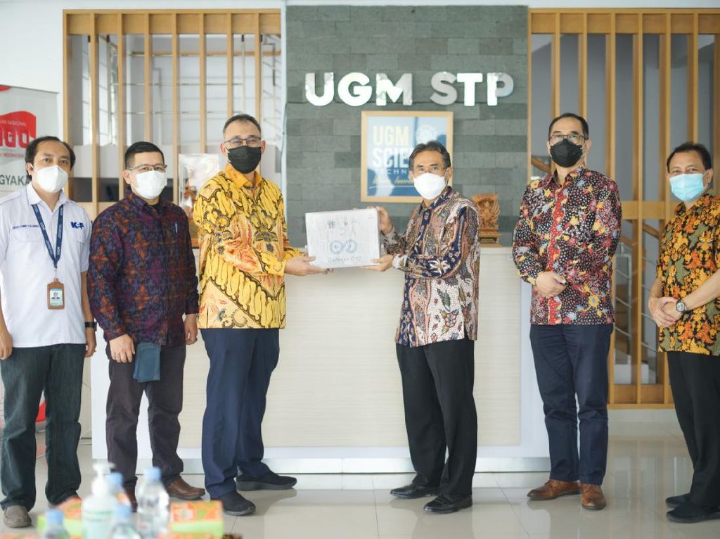 Pupuk Kaltim Beli 10 Unit GeNose Senilai Rp 620 Juta Pupuk Kaltim Beli 10 Unit GeNose Senilai Rp 620 Juta