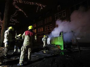 Ricuh Aturan Jam Malam di Belanda Berakhir Bentrok hingga Penjarahan