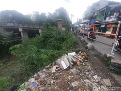 Jembatan 2 Cilebut Bogor Menanti Pembangunan Tembok Antilongsor