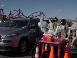 Wahana Roller Coaster di California Disulap Jadi Pusat Vaksinasi Corona