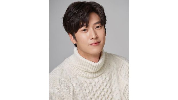 Aktor Korea Na In-woo Aktor Korea Na In-woo