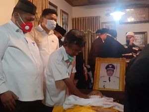 Eks Gubernur Sulteng Aminuddin Ponulele Meninggal Dunia