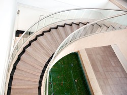 Viral Penampakan Apartemen Aneh, Bagian Tangganya Bikin Melongo Gagal Paham