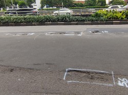 Jl MT Haryono Pancoran Rusak, Bina Marga DKI Koordinasi ke Kontraktor LRT