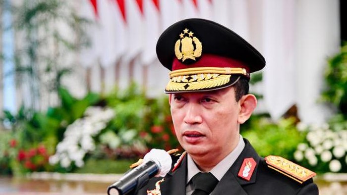 Presiden Jokowi melantik Kapolri Jenderal Listyo Sigit Prabowo