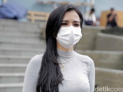 Maria Vania Tak Keberatan dengan Cap Playboy Billy Syahputra