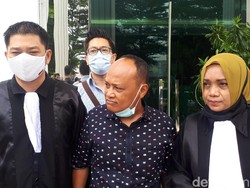 Kuasa Hukum Harap Hakim Tak Lanjutkan Sidang dan Bebaskan John Kei