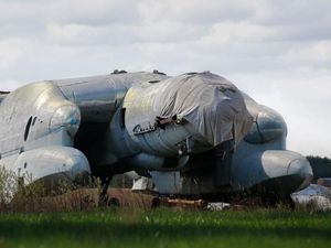 Satu Lagi Monster dari Zaman Uni Soviet, Pesawat Naga Kepala Tiga Satu Lagi Monster dari Zaman Uni Soviet, Pesawat Naga Kepala Tiga