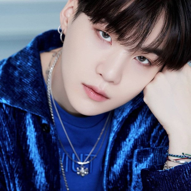 Potret Suga BTS yang pernah mengalami gangguan kesehatan mental.