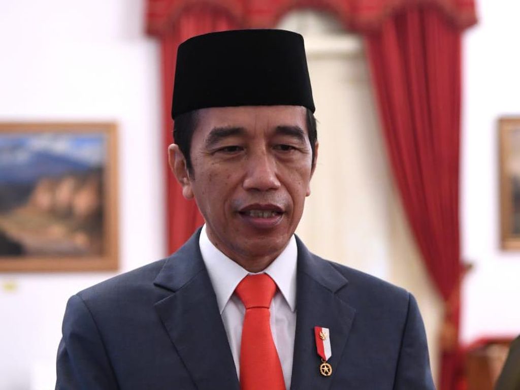 Jokowi Harap Golkar Institute Cetak Kader Berkualitas-Punya Sense of Crisis