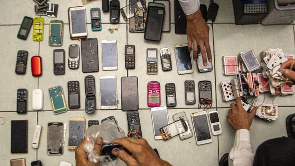 Barang-barang Ini Diamankan dari Napi Lapas Merah Mata