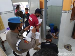 Adegan Sadis Mahasiswi Habisi Bayinya di Asrama RSJ Magelang Direkonstruksi Adegan Sadis Mahasiswi Habisi Bayinya di Asrama RSJ Magelang Direkonstruksi