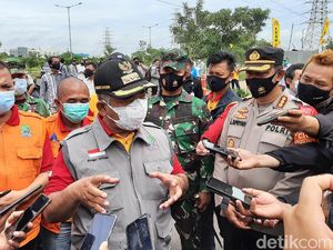 Walkot Bekasi Ungkap Sulitnya Angkut Sampah Seluas Lapangan Sepakbola Walkot Bekasi Ungkap Sulitnya Angkut Sampah Seluas Lapangan Sepakbola