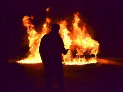 Bentrokan Buntut Penahanan Pablo Hasel Penyanyi Rap Kontroversial