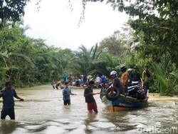 Banjir di Pandeglang, Akses Dua Kecamatan Terputus