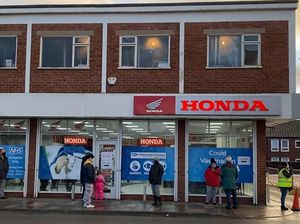 Dealer Motor Jadi Pusat Vaksinasi COVID-19