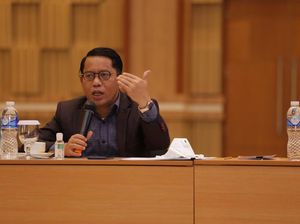 Kemenag Minta Pria Penyawer Qariah Hargai Etika Pembaca Al-Quran Kemenag Minta Pria Penyawer Qariah Hargai Etika Pembaca Al-Quran