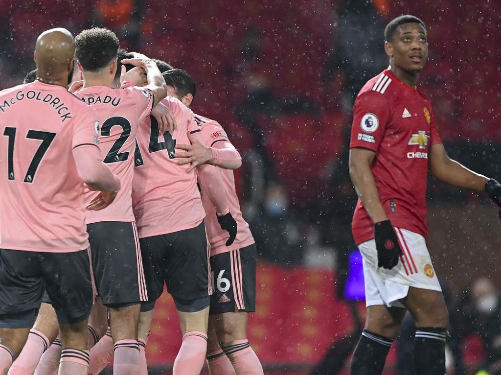 Gol-gol Manchester United Tumbang dari Sheffield United Gol-gol Manchester United Tumbang dari Sheffield United