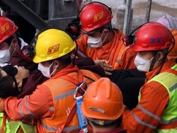 Terperangkap 2 Minggu di Bawah Tanah, Bagaimana Penambang China Bertahan?