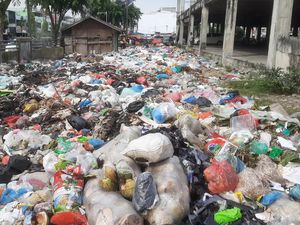 Hilang Posisi Kadis LHK Pekanbaru Kala Urusan Sampah Diusut Polisi