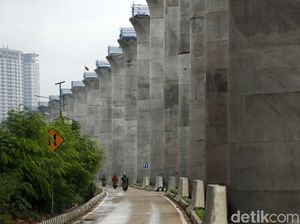 Kereta Cepat Dicap Proyek Jebakan China, Jubir Luhut: Terlalu Jauh! Kereta Cepat Dicap Proyek Jebakan China, Jubir Luhut: Terlalu Jauh!