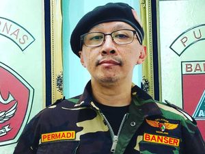 PWNU Jatim Soal Abu Janda Pakai Baju Banser: Tidak Jelas Asal-usulnya PWNU Jatim Soal Abu Janda Pakai Baju Banser: Tidak Jelas Asal-usulnya