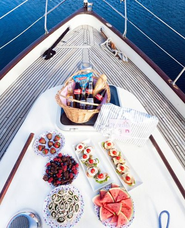 Kencan di Kapal/Foto : pinterest.com/instituteofcute Kencan di Kapal