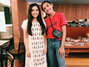 10 Transformasi Millen Cyrus Sebelum Operasi Payudara Hingga Jadi Transgender 10 Transformasi Millen Cyrus Sebelum Operasi Payudara Hingga Jadi Transgender